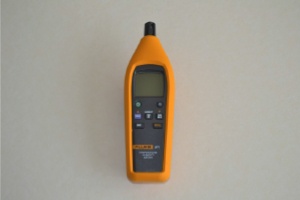 Temperature Humidity Meter (เครื่องวัดอุณหภูมิ และความชื้น)